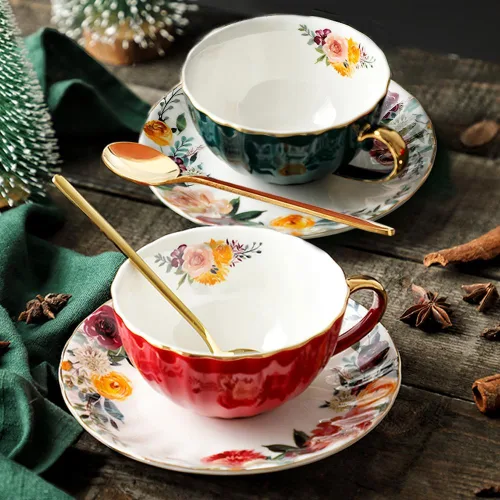 Miniatura 8 de JOYOFUN Taza y Platillo de Té Verde, Taza de Café de Porcelana con Diseño Floral Forrado de Cerámica Real con Ribete Dorado y Cuchara, Taza
