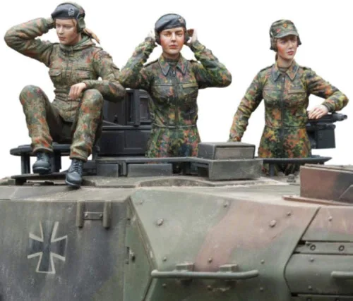 1/16 4.724 in Bundeswehr Femenino Tanque Crew 120Mm Juguete Resina Modelo Miniatura Kit Desmontaje Sin Pintar