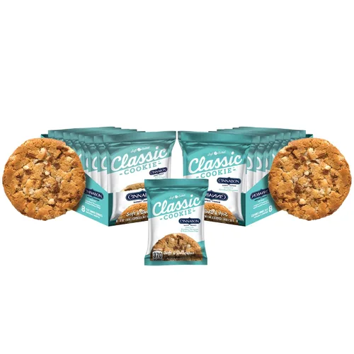 Miniatura 18 de Galletas Classic Cookie suaves horneadas con relleno de crema y galleta, hechas con chips de crema blanca Hershey's® Premier, 2 cajas, 16 galletas