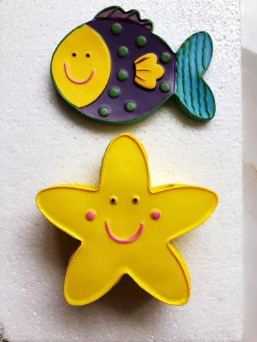 Miniatura 5 de Conjunto de colección de baño con forma de pez lindo 5 unids material de resina niño como juego de accesorios para el hogar