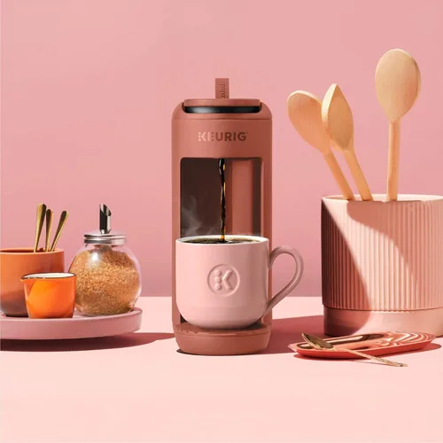 Miniatura 10 de Keurig K-Mini Mate Cafetera de Una Sola Porción – Ultracompacta de 4" de Ancho, Compatible con Taza de Viaje, Regalo Ideal para Fiestas para Piedras