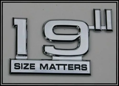 Miniatura 2 de Emblema cromado de 19 pulgadas Size Matters