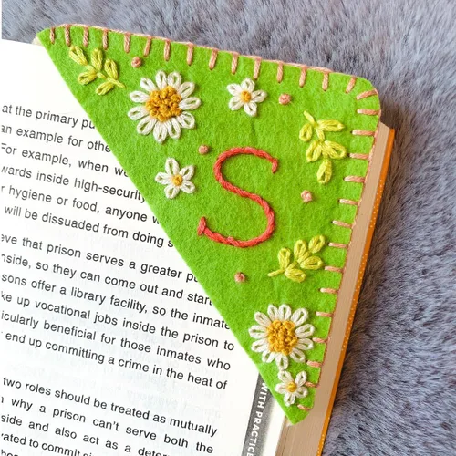 Marcapáginas de esquina bordadas a mano personalizadas, Marcadores para mujeres, Marcador personalizado para los amantes de los libros, lindo Verde