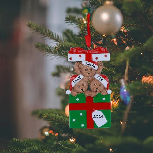 Miniatura 2 de Adorno de Navidad personalizado de familia de osos 2025 – Con caja de regalo para familia de 3 – Decoraciones de árbol hechas a mano – Regalos