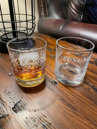 Miniatura 5 de Constitution Of The United States - Vaso de whisky a la antigua usanza, regalo patriótico We The People American USA - 10 oz - Fabricado en Estados