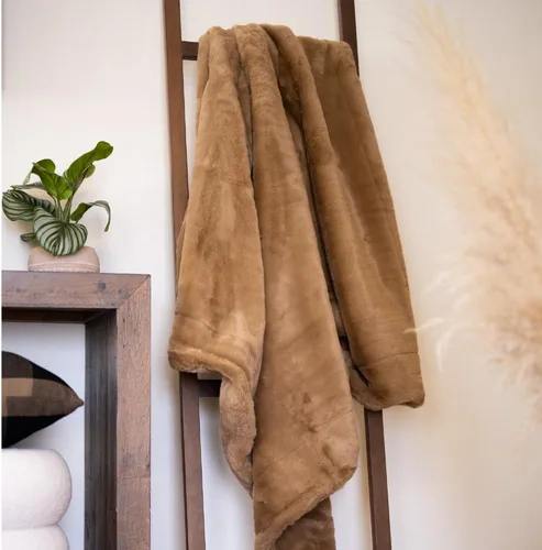 Miniatura 23 de Joy Blankets Manta de Tiro de Piel Sintética – Ultra Suave, Acogedora y Cálida Manta de Lujo – Lavable a Máquina, Regalo de Decoración del Hogar