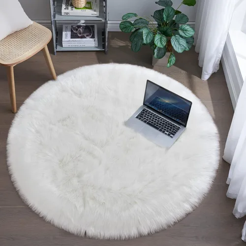 Miniatura 40 de Alfombra de piel sintética para sofá, silla, alfombra pequeña beige para dormitorio, 2 x 3 pies, alfombras peludas para habitación de los niños