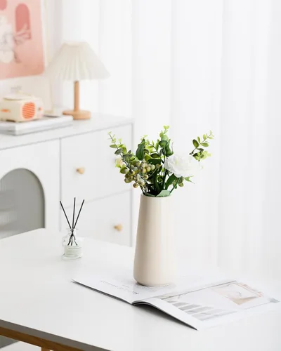 Miniatura 6 de Jarrón de cerámica beige – Florero neutro de 8 pulgadas para decoración del hogar, jarrón bohemio blanco roto, jarrones crema para flores, jarrones