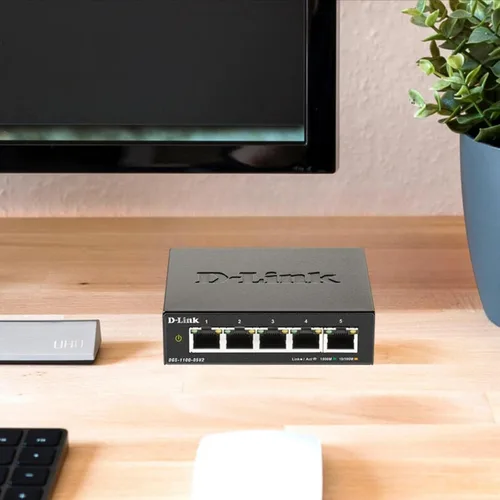 Miniatura 3 de D-Link Conmutador Ethernet gestionado inteligente Gigabit de 5 puertos, L2, VLAN, QoS, IGMP Snooping, LAG, interfaz de usuario web, metal resistente