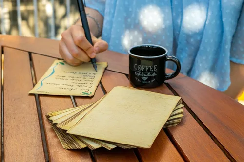 Miniatura 3 de Wanderings Tarjetas antiguas hechas a mano en blanco con borde de papel ligeramente quemado, paquete de 50 tarjetas multimedia mixtas para anuncios