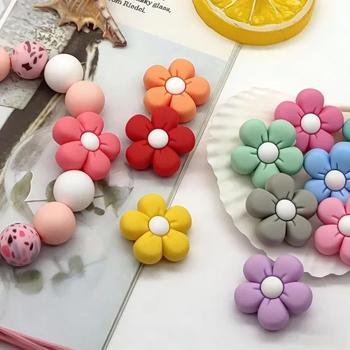 Miniatura 6 de YOKUSHI Abalores de silicona con forma de flor para bolígrafos a granel, 11 piezas de cuentas sueltas de goma con forma de margarita para hacer