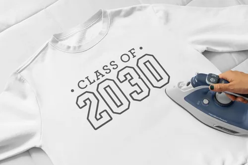 Miniatura 2 de Class of 2030 Iron On Decal, Senior Class Shirt Patch, Heat Transfer, HTV Graphic Tshirt Sticker, DIY Crafts, Pick Size Color, Iron-On Almost Gold