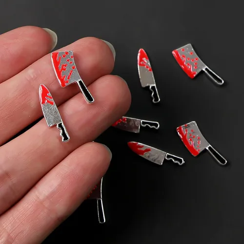 Miniatura 6 de Abalorios de aleación para uñas de Halloween, cuchillo plateado y rojo de terror, gemas de uñas con cuchillo sangriento metálico 3D, dijes de arte