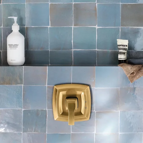 Miniatura 8 de Moen Voss T2692EPBG - Kit de moldura de ducha de rendimiento ecológico Posi-Temp de oro cepillado