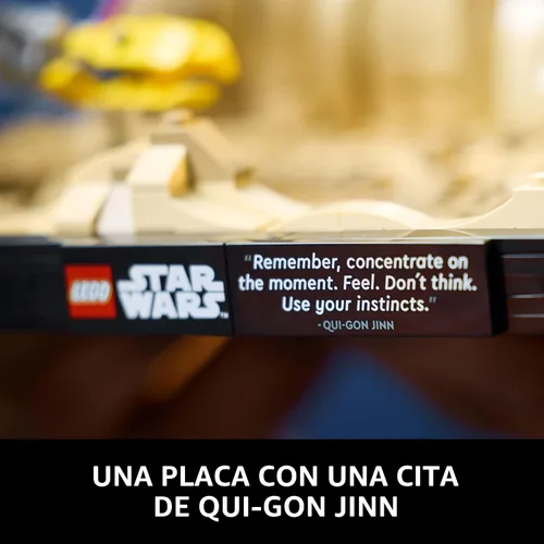 Miniatura 5 de LEGO Star Wars: The Phantom Menace Mos ESPA Podrace Diorama, modelo de construcción y exhibición para adultos, regalo para fanáticos de Star Wars