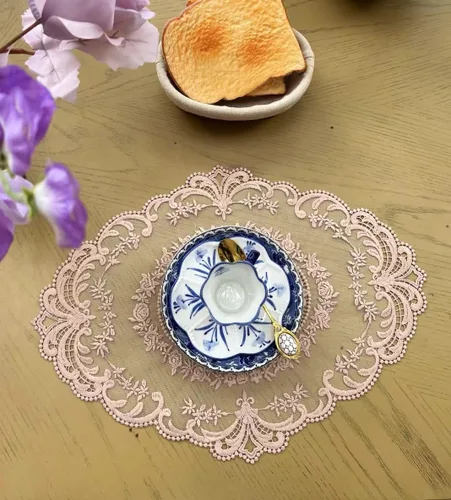 Miniatura 2 de Paquete de 2 manteles individuales de encaje estilo francés retro bordados de moda para jarrón de 12 x 16 pulgadas (pasta de frijoles en polvo)