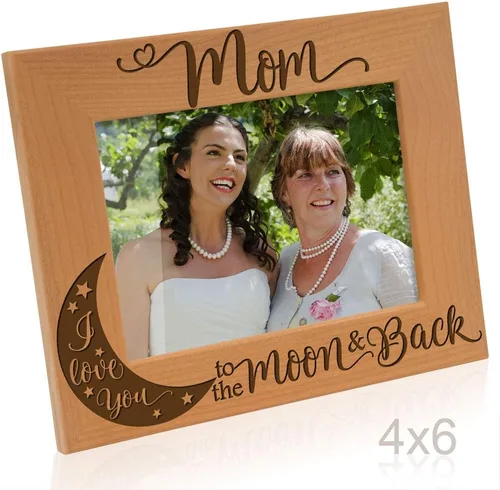 Miniatura 2 de KATE POSH - Marco de fotos de madera natural grabado con texto en inglés "Mom I Love You to The Moon and Back", "Best Mom Ever", madre de la novia