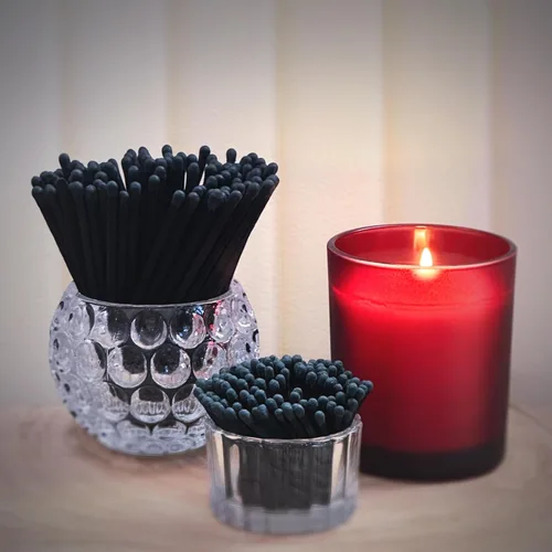 Miniatura 3 de Thankful Greetings Fósforos negros de 2 pulgadas Más de 100 puntas negras negritas ~ Palillos de seguridad con huelgas ideales para los amantes