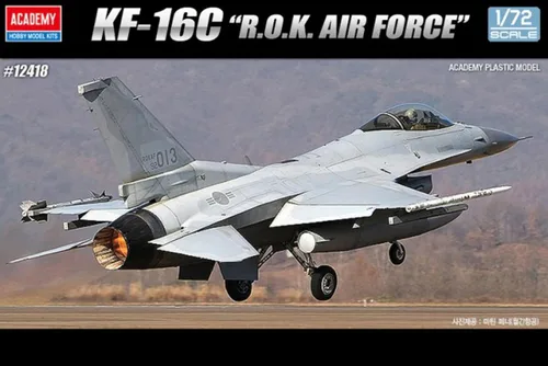 Miniatura 2 de Academy KF-16C Fighting Falcon "R.O.K. Air Force" Kit
