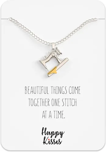 Miniatura 2 de Happy Kisses Collar con dijes de costura, regalos para colchas y alcantarillas, tarjeta de regalo con mensaje "Beautiful Things Come Together One