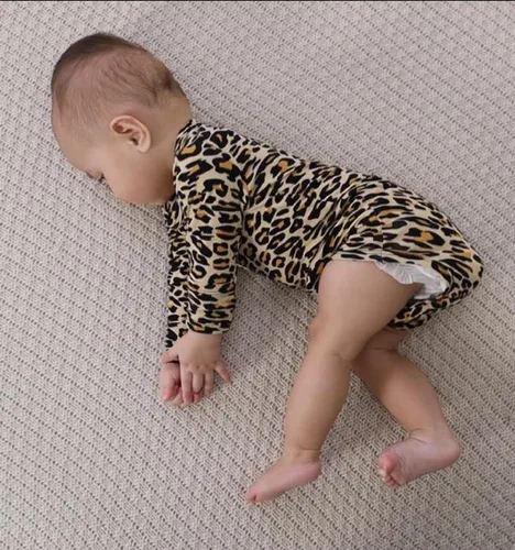 Miniatura 11 de Body para bebé con puños de manopla, rayón hecho de bambú, pijama de manga larga para niños y niñas