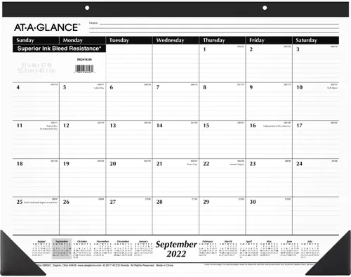 AT-A-GLANCE Calendario de escritorio 2022-2023, almohadilla de escritorio académica mensual, 21-3/4 x 17 pulgadas, estándar (SK241600)