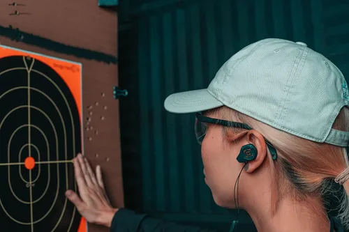 Miniatura 6 de Caldwell E-MAX Shadows Pro - Protección auditiva electrónica con amplificación de sonido ambiental, Bluetooth, funda recargable, para disparar
