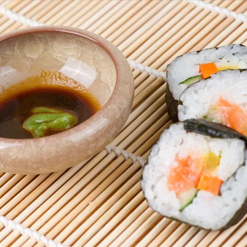 Miniatura 5 de TOSSOW - Kit de fabricación de sushi – Incluye 2 alfombrillas de rodillo de sushi, 1 paleta de arroz, 1 esparcidor de arroz y 5 pares de palillos