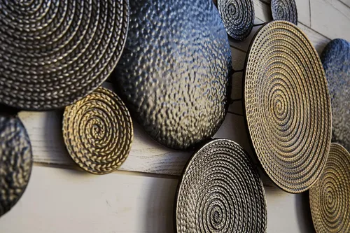 Miniatura 7 de Signature Design by Ashley Emsley - Decoración de pared de metal ecléctico de 44 x 22 pulgadas, acabados metálicos, estilo contemporáneo, moderno