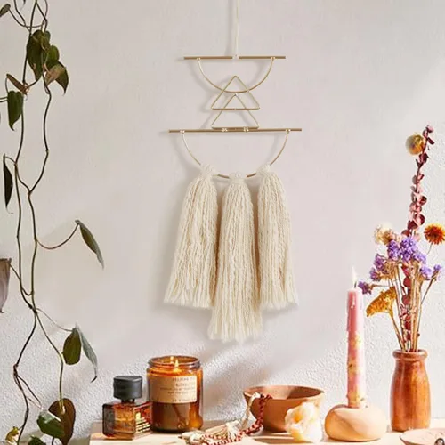 IOWER Decoración de pared bohemia de macramé para colgar en la pared, arte de pared de metal pequeño, bonita decoración de pared para sala de estar