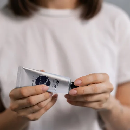 Miniatura 7 de BODY & EARTH # LOVE Set de regalo de crema de manos, regalos para el día de la madre para mamá, juego de loción hidratante para manos con glicerina