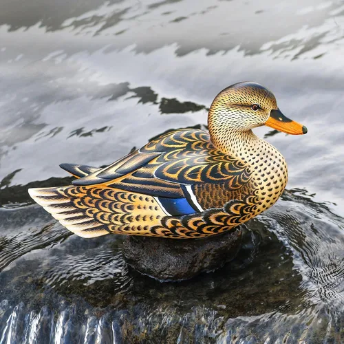 Miniatura 2 de NOVICA Estatuilla de madera artesanal hecha a mano pintada de pato malardo hembra de Bali Brown Indonesia escultura temática animal NAT Geo Decor