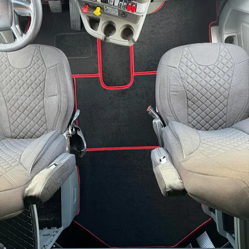 Miniatura 9 de Juego de alfombrillas para Kenworth T680 modelos de camiones