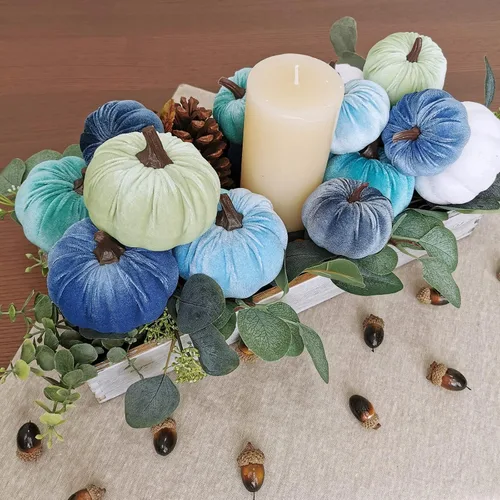 Miniatura 5 de Winlyn Juego de 16 calabazas de terciopelo sintético surtidas, decorativas, color verde azulado, verde, gris, marfil, calabazas de espuma de tela