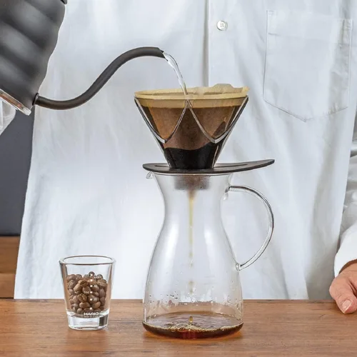 Miniatura 7 de Hario V60 "Mugen" Goteador de café de plástico, Tamaño 02, Negro transparente claro negro