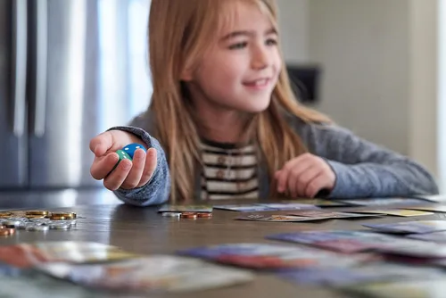 Miniatura 7 de Juego de mesa Machi Koro ¡El juego definitivo de construcción de ciudades! Juego de estrategia de lanzamiento de dados de ritmo rápido para niños