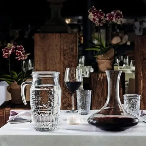 Miniatura 4 de Bormioli Rocco Jarra romántica y elegante de cristal floral, 60.75 onzas, fabricada en Italia.
