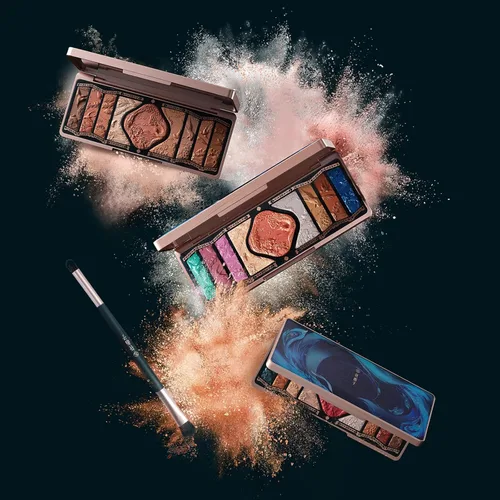 Miniatura 5 de FLORASIS Paleta de maquillaje Phoenix con grabado floral, Paleta de sombras de ojos natural de larga duración y mezclable para mujeres