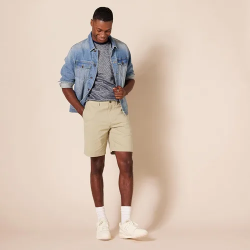 Miniatura 5 de Tienda Essentials Pantalón corto ajustado 9" para hombre