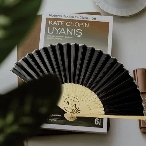Miniatura 6 de Abanicos de seda personalizados a granel, ventiladores plegables personalizados para bodas, fiestas de dama de honor, suministros de fiesta