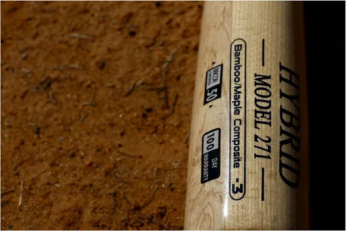 Miniatura 6 de BAMBOOBAT BY PINNACLE SPORTS EQUIPMENT INC. Bate de béisbol híbrido de bambú y arce para adultos con mango recubierto de goma Mango negro/barril