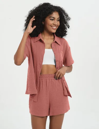 Miniatura 3 de PEHMEA Conjunto casual de 2 piezas de algodón y lino con botones, camisa de papel, pantalones cortos