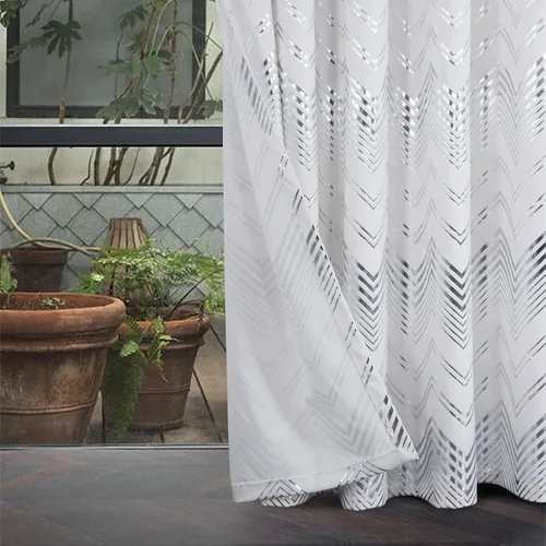 Miniatura 14 de always4u - Cortinas de terciopelo suave con estampado de lámina 84 pulgadas de largo, cortinas de chevron blanco y dorado, tratamiento de lujo