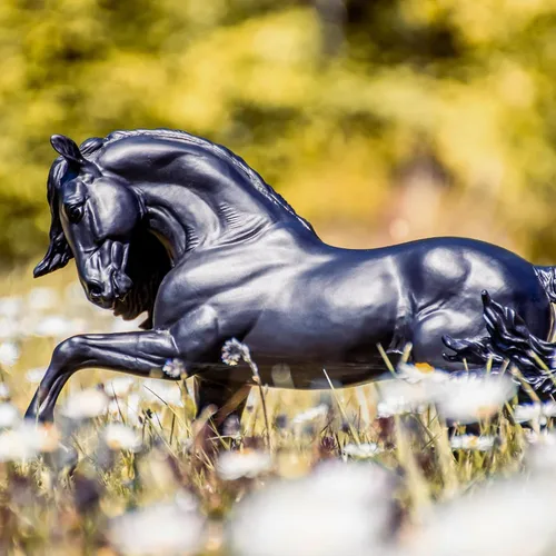 Miniatura 3 de Breyer Serie tradicional de caballos Sjoerd Modelo de juguete de caballo 12.25 x 8 pulgadas Escala 1:9 Modelo #1859