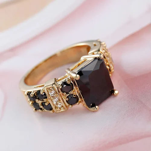 Miniatura 2 de Anillo Solitario de Piedra Gema de Ónix Negro con Corte Princesa de 14K Oro Amarillo Relleno Joyería para Boda (Disponible en tallas 6,7,8,9,10)