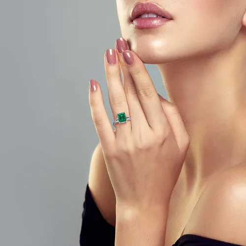 Miniatura 21 de Gem Stone King Anillo de compromiso solitario con diseño clásico de vástago dividido para mujer, plata de ley 925, piedra natal de piedra preciosa