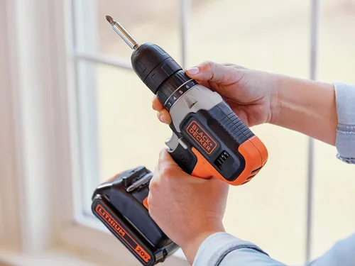 Miniatura 8 de BLACK+DECKER Kit de taladro inalámbrico de 20V MAX con batería, cargador, incluye broca de taladro de doble cara (BCD702C1)
