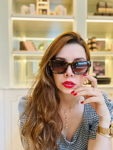 Miniatura 59 de FEISEDY Gafas de sol cuadradas retro de los años 90 para mujeres y hombres, gafas de sol rectangulares gruesas de moda con protección UV400 B2385