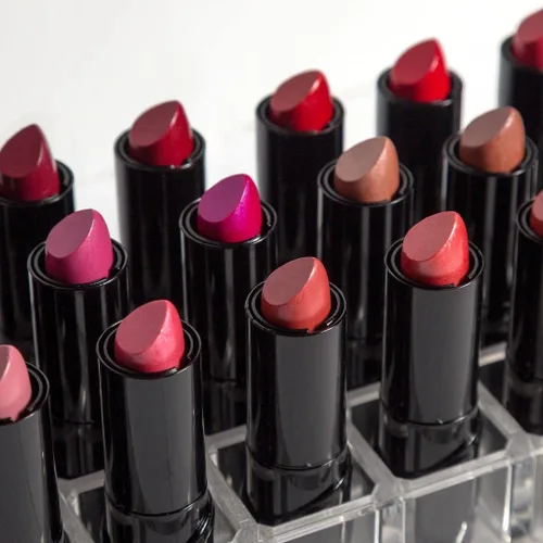 Miniatura 6 de Wet N Wild - Lápiz labial con acabado sedoso, color labial hidratante rico y acumulable, formulado con vitaminas A, E y macadamia para una Java