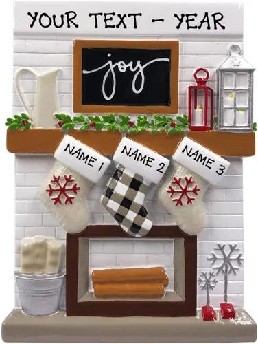 Miniatura 2 de Adorno de Navidad Personalizado 2025 para Familia de 3 de Repisa de Chimenea - Medias Familia Mañana de Navidad Adorno Decorativo Personalizado